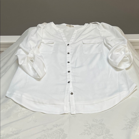 41 Hawthorn Classic White Button-Down Shirt - Picture 1 of 2